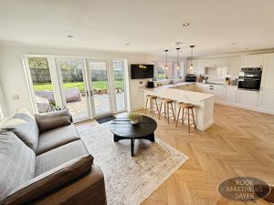 Photo 12- click for photo gallery